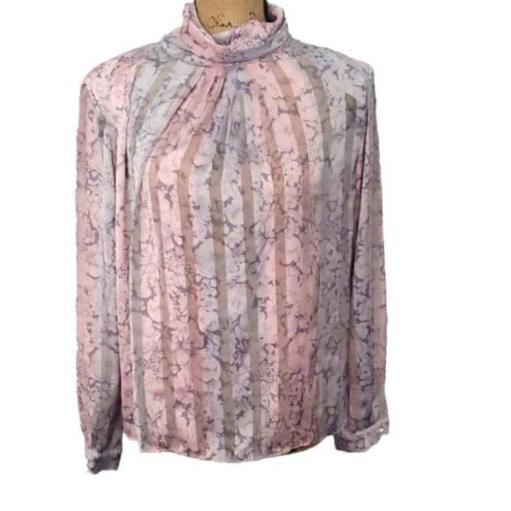 Vintage 80s Floral Girly Pink Cottagecore Long Sleeve Shirt